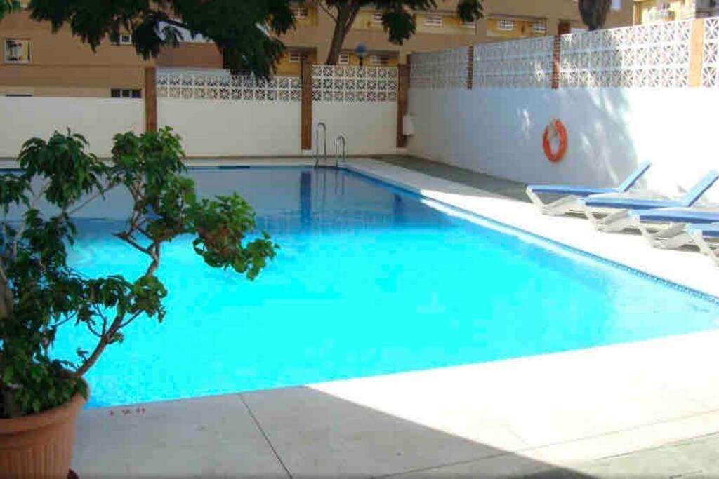 Apartment En La Carihuela *